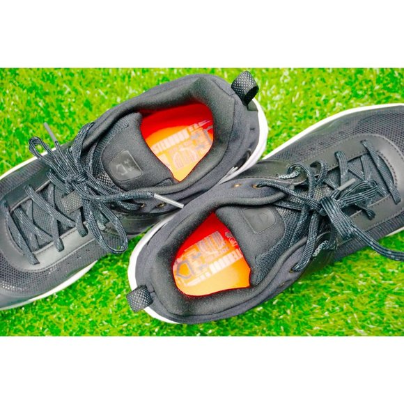 NWOT - Under Armour Glyde MT Softball Cleats - Women's 11 - Picture 10 of 10